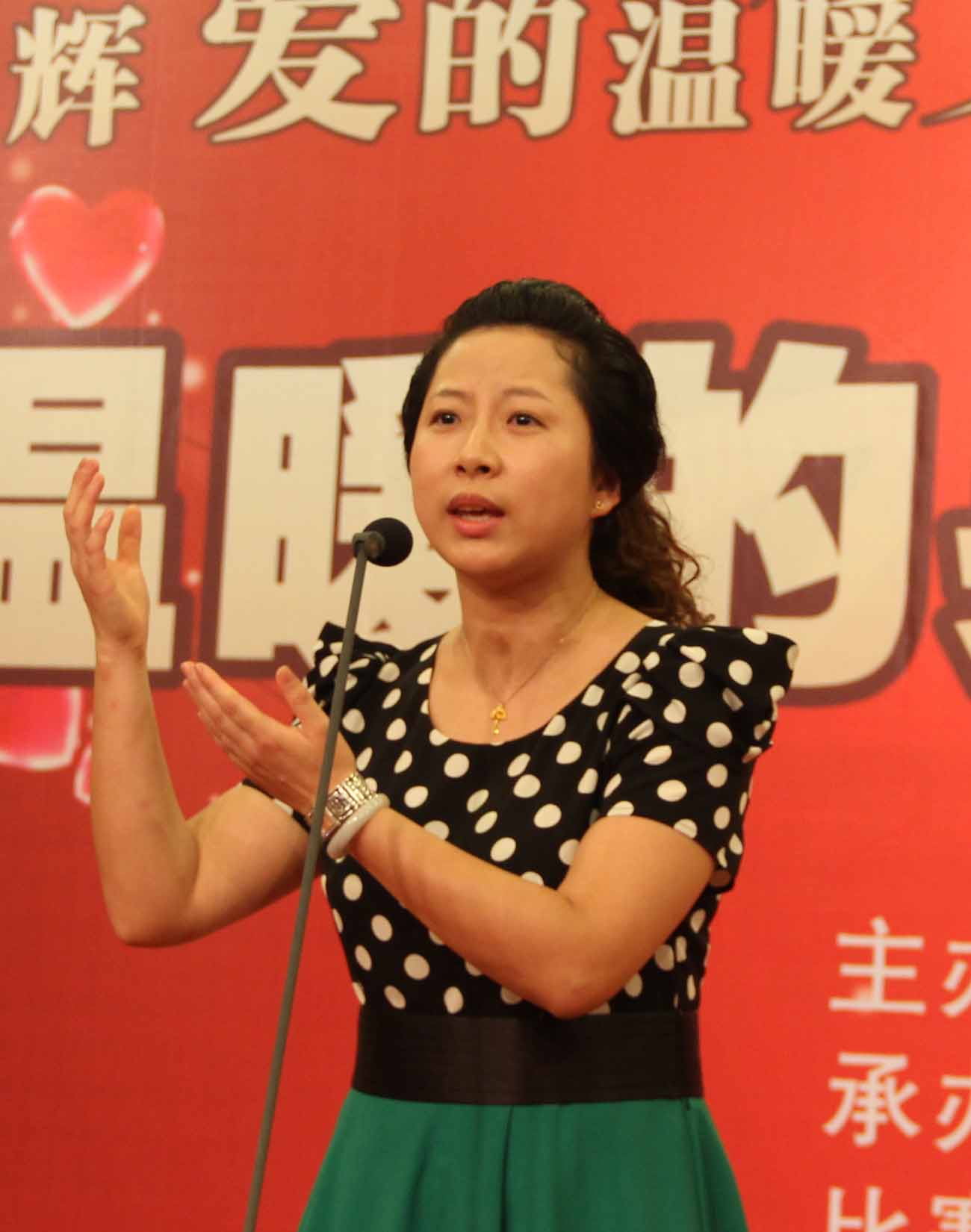 ��СС�p������o�޴�ۡ������Ȫ��������tԺ�������£�