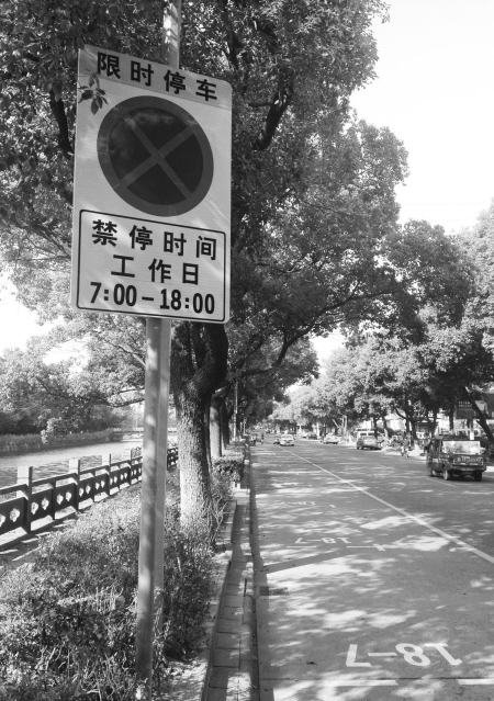 ��С�^��΢���족����ͣ܇�y