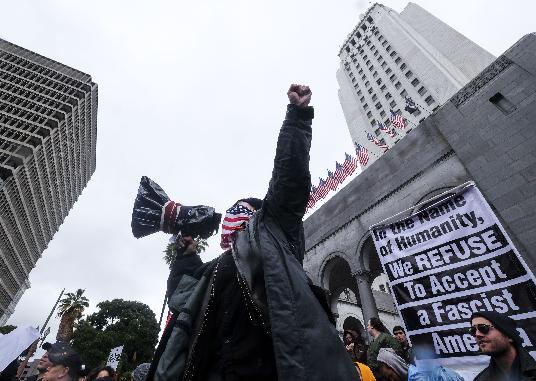 �����վ����չ�������������Ŀ��