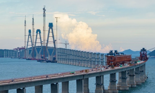 ������ɽ�����M��·���������˳��F